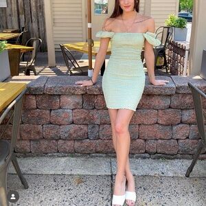 Elegant Off-Shoulder Green Dress